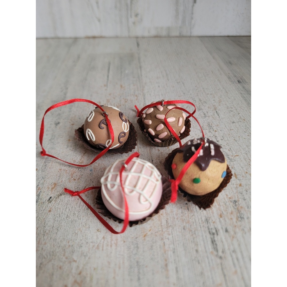 Mini chocolate candy bon bon rapper ornament Xmas set unique home decor